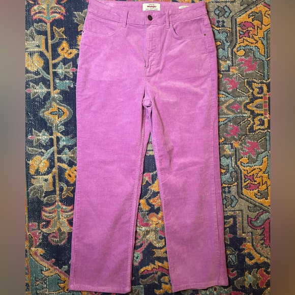 Wrangler High Rise Rodeo Straight Crop Corduroy - Picture 1 of 4